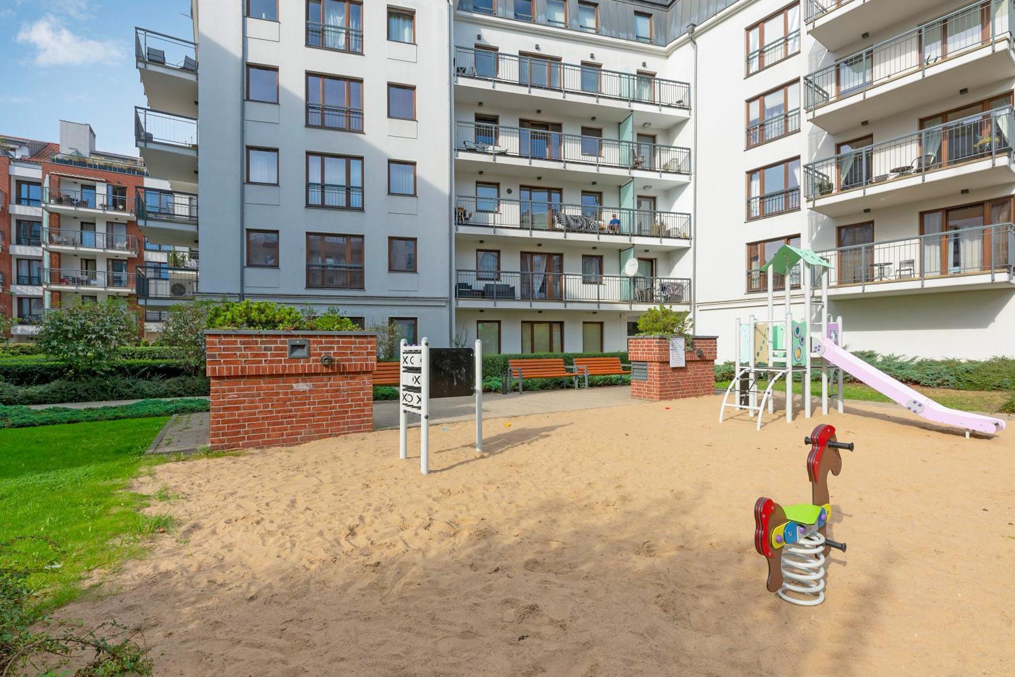 Wave Apartments - Szafarnia Old Town Gdansk Exterior photo